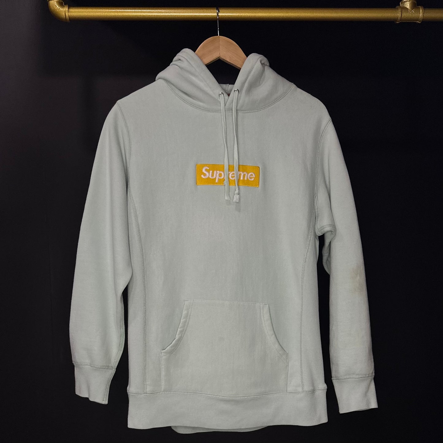 Supreme Box Logo Hoodie Pre Loved