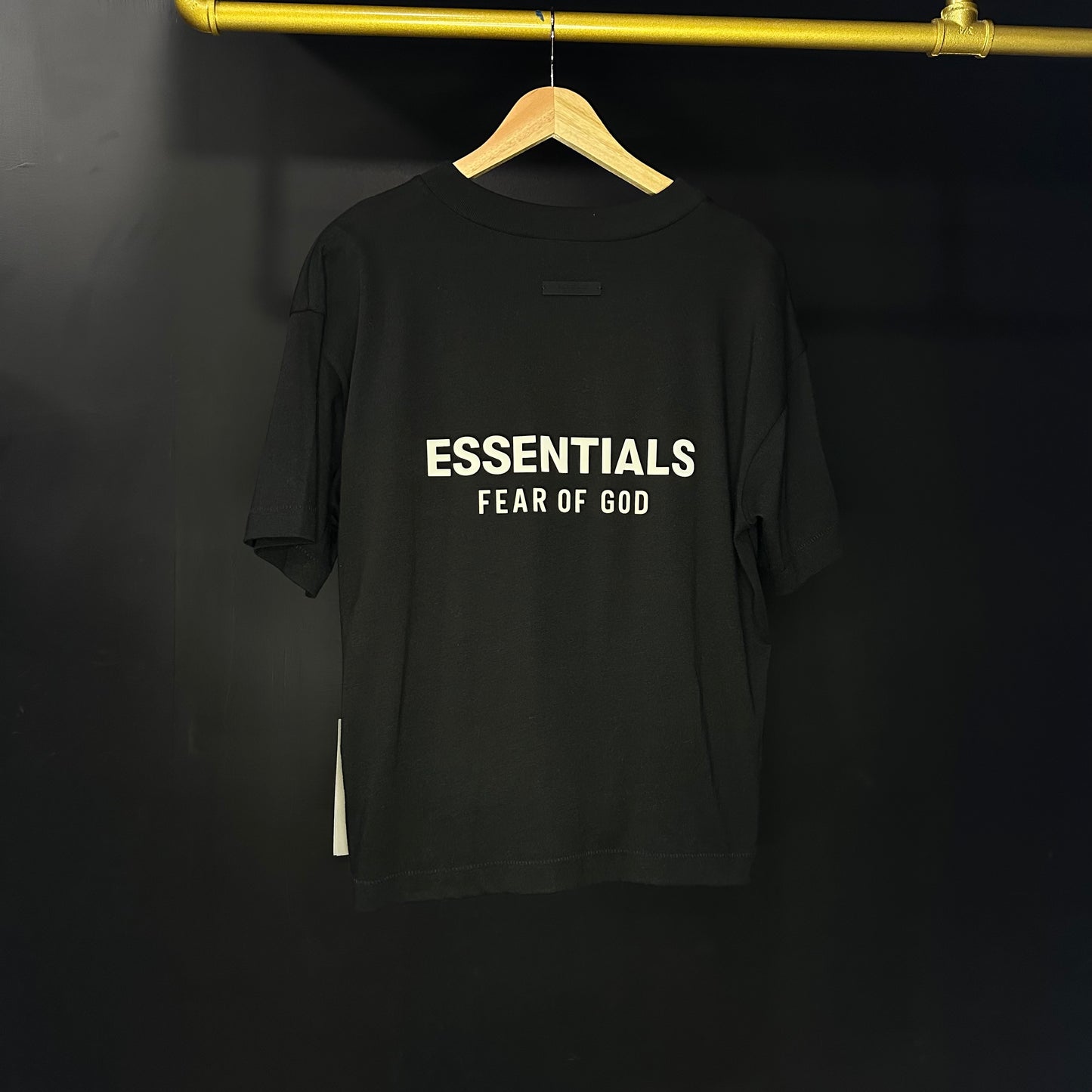 PLAYERA ESSENTIALS