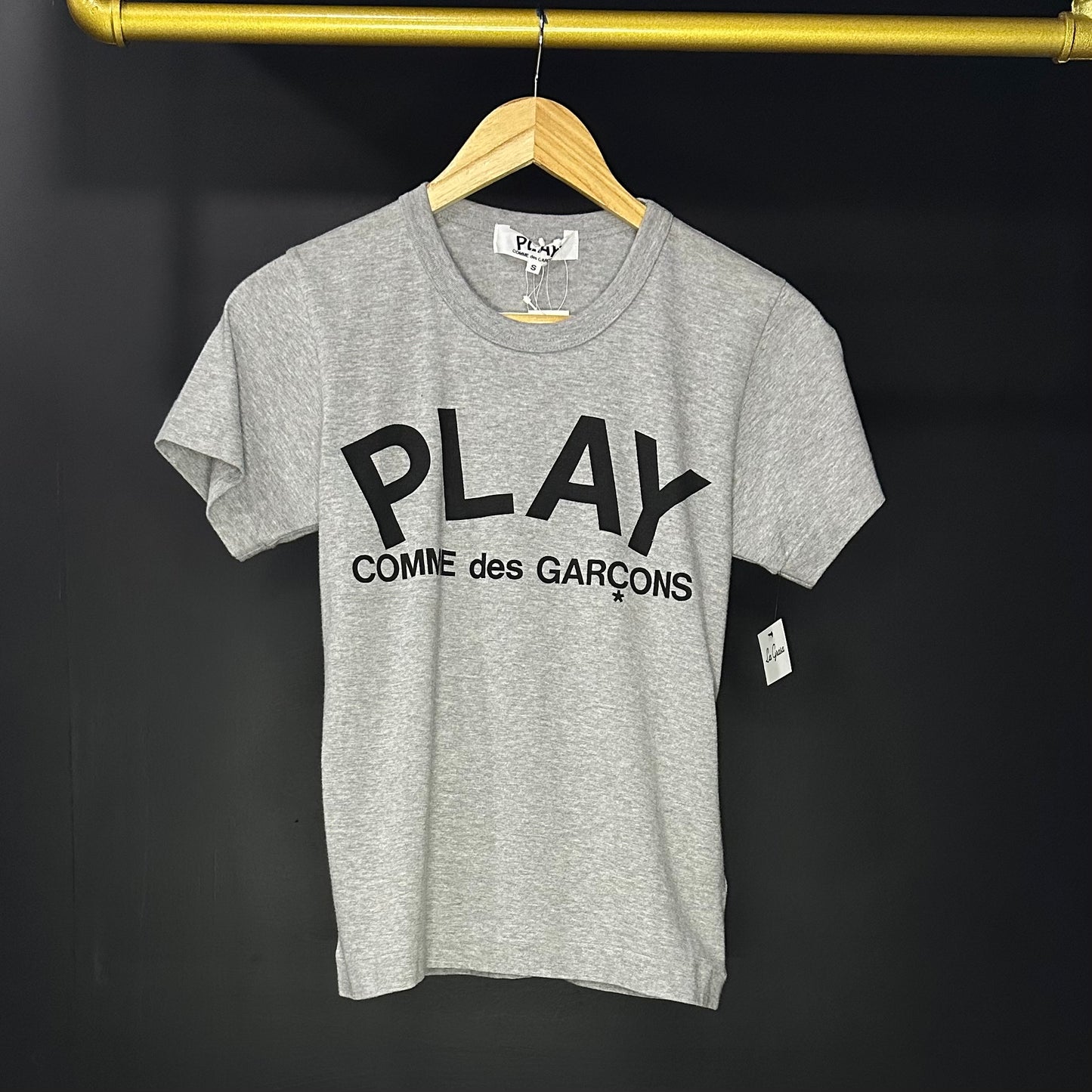 Comme Des Garçons Play