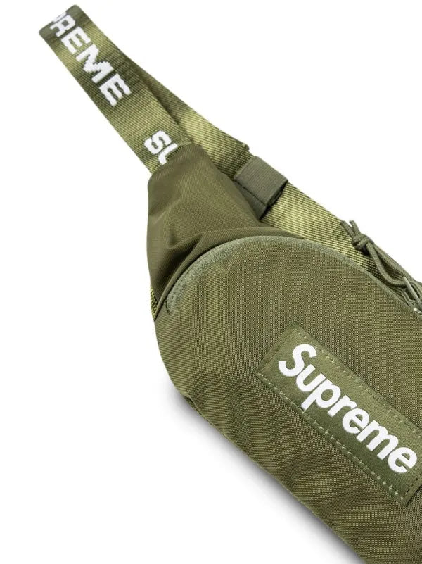 Supreme
cangurera pequeña