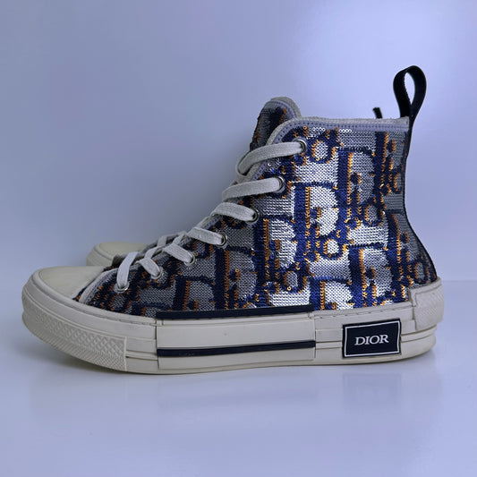 DIOR