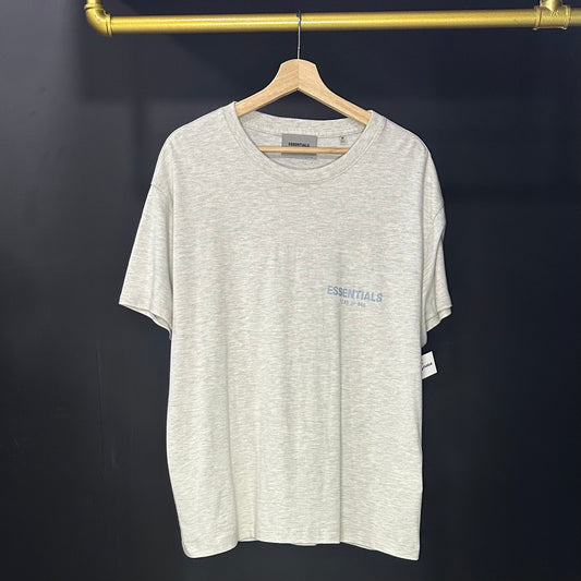 PLAYERA ESSENTIALS
