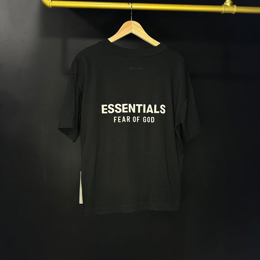 PLAYERA ESSENTIALS