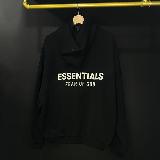 HOODIE ESSENTIALS