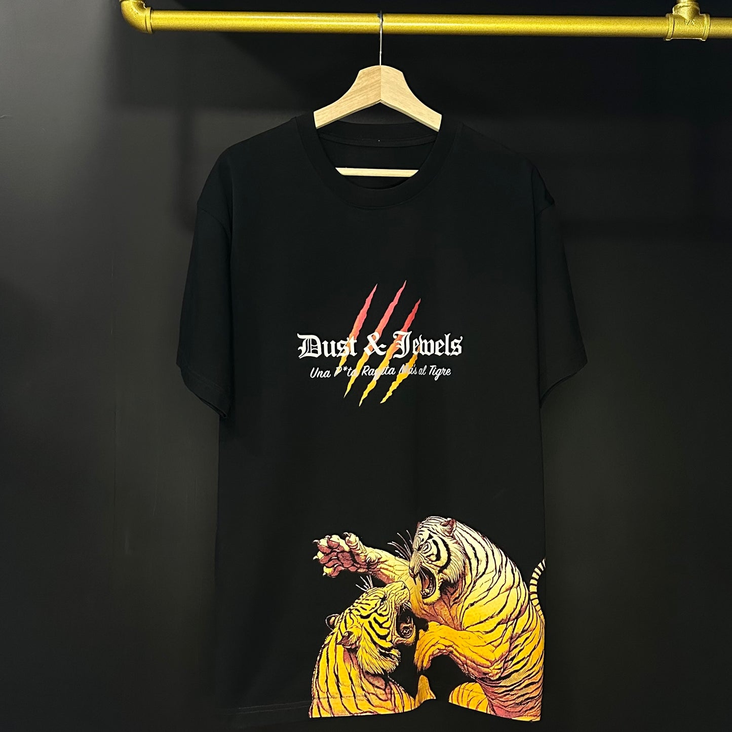 DUST & JEWELS x Alex Torres