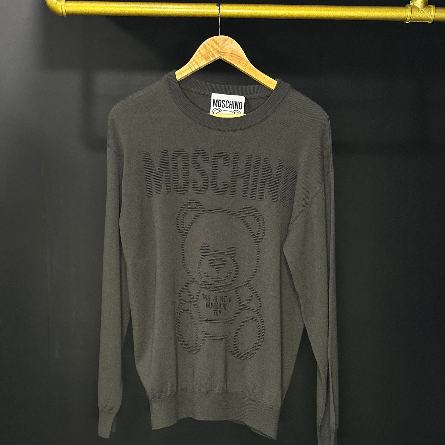 MOSCHINO
