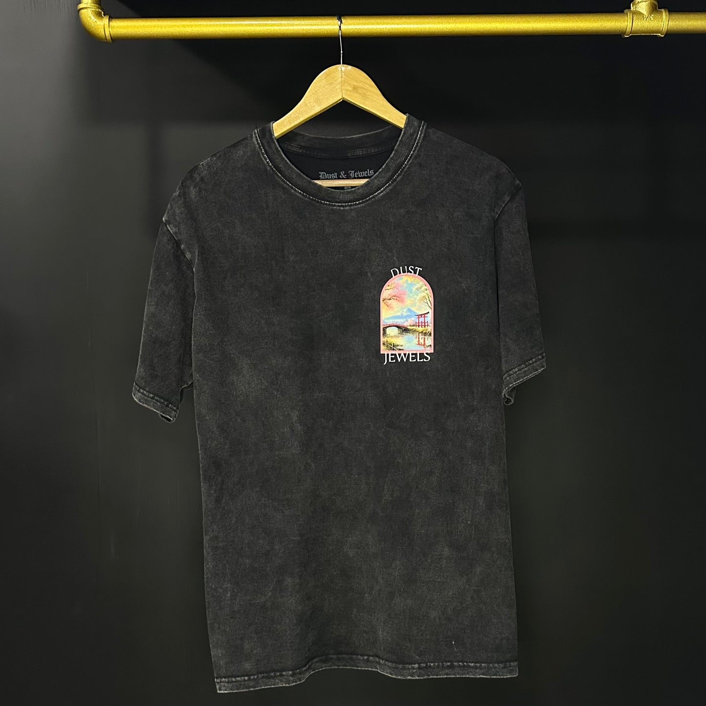 DUST & JEWELS Teample Grey Tee