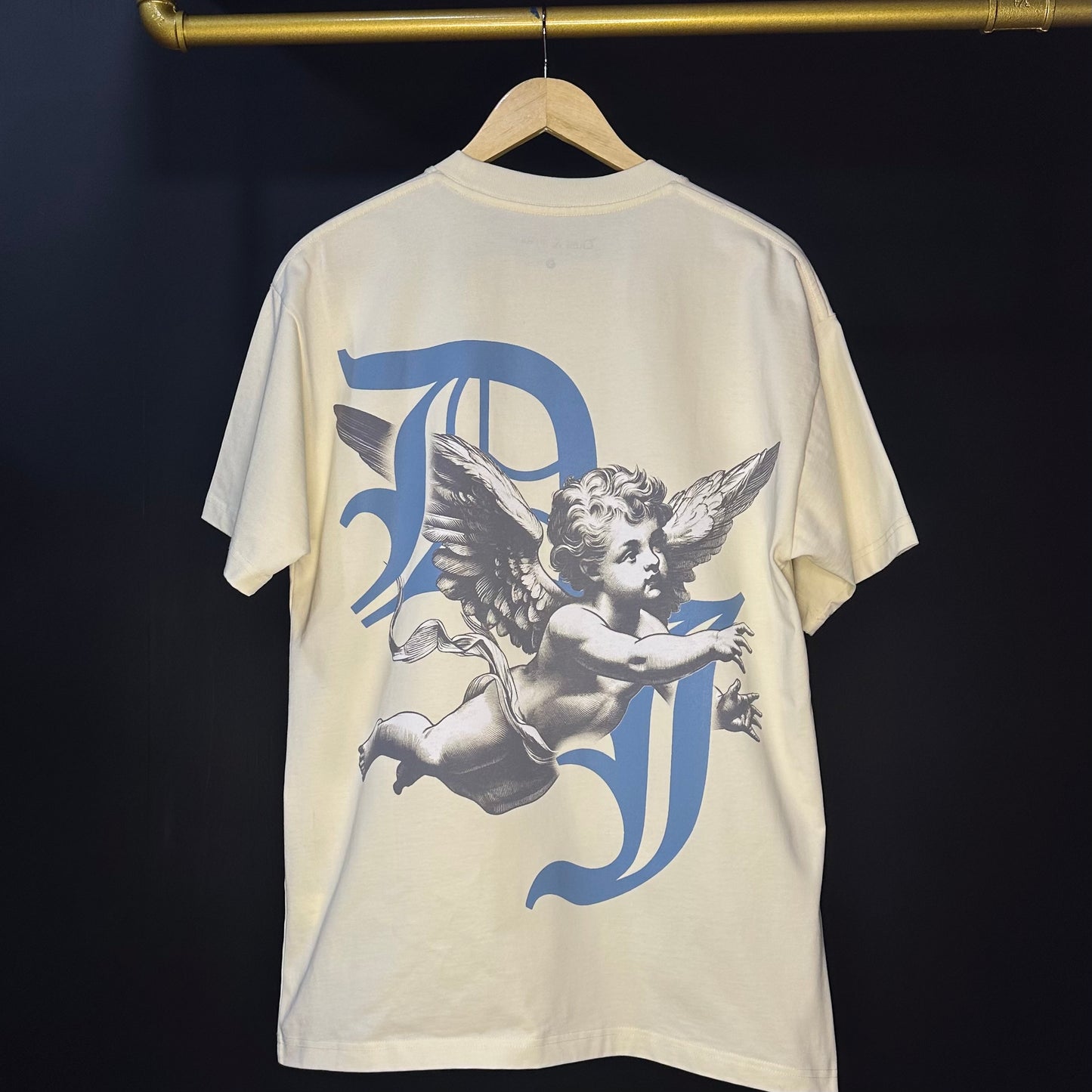 DUST & JEWELS cherubs Bone tee