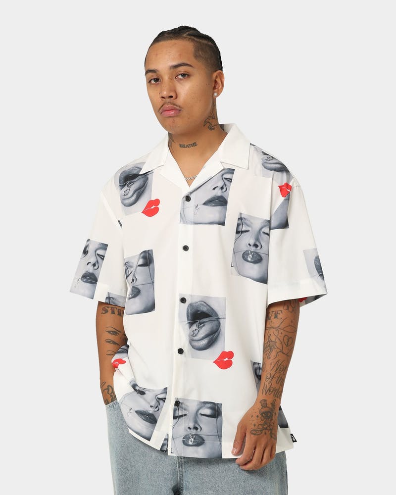 Playboy Smooch Party TEE