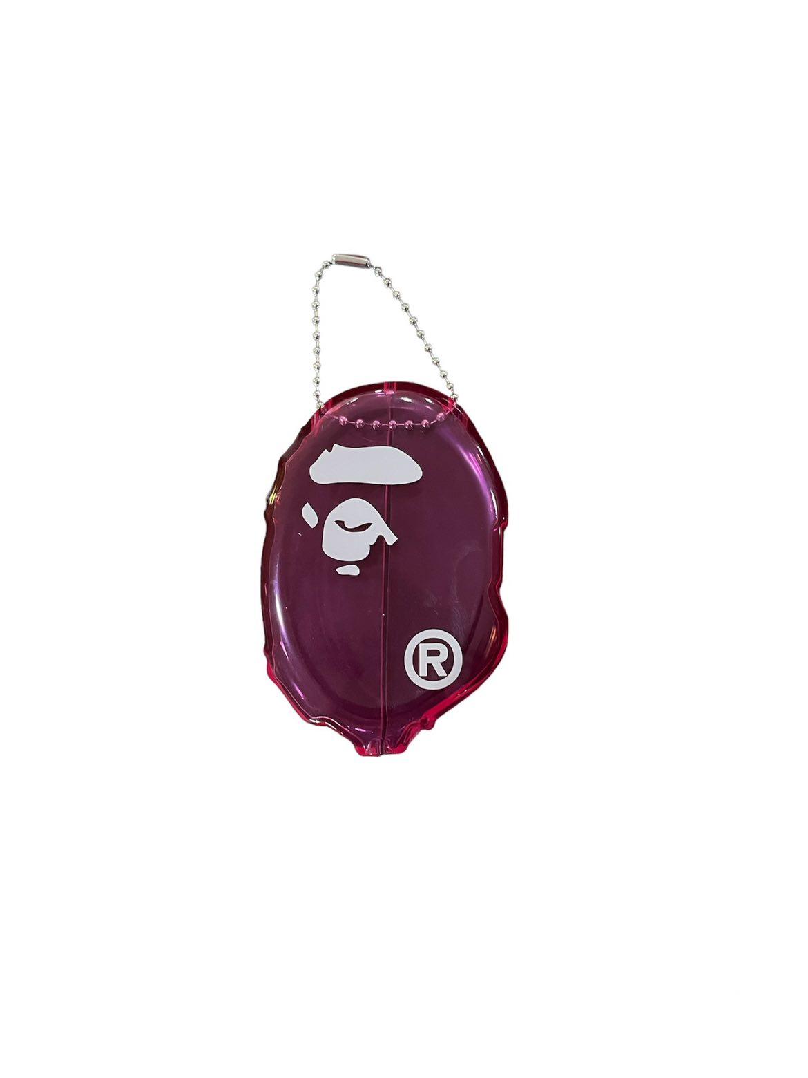A Bathing Ape Llavero