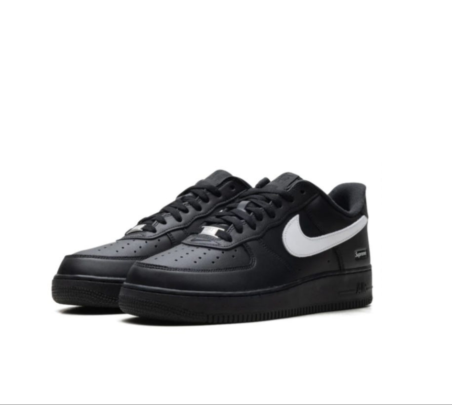 Supreme x Nike Air Force 1