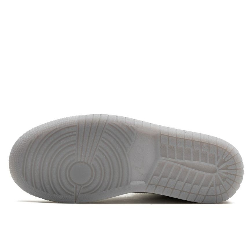 Jordan
tenis Air Jordan 1 Mid SE Metallic Silver SNK